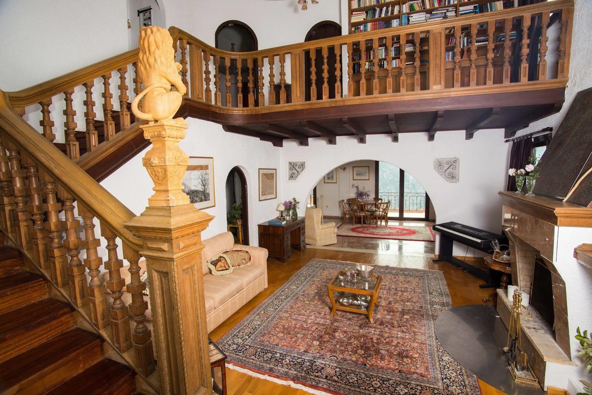 Historic Villa Delphi Luaran gambar